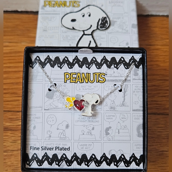 Peanuts Womens Snoopy and Woodstock Red Crystal Silver Plated Heart Necklace - Picture 3 of 12